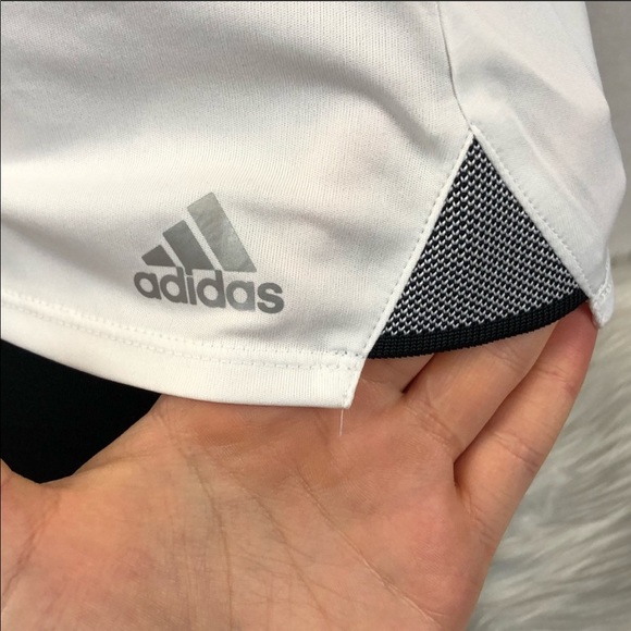 NWT Adidas Short Sleeve Tee With Three Stripes - Picture 6 of 6